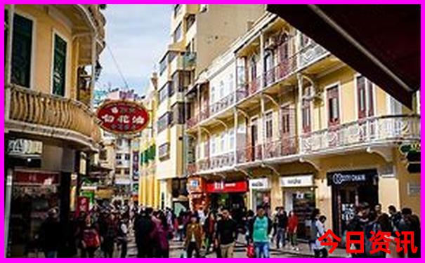 想去旅游报团怎么报